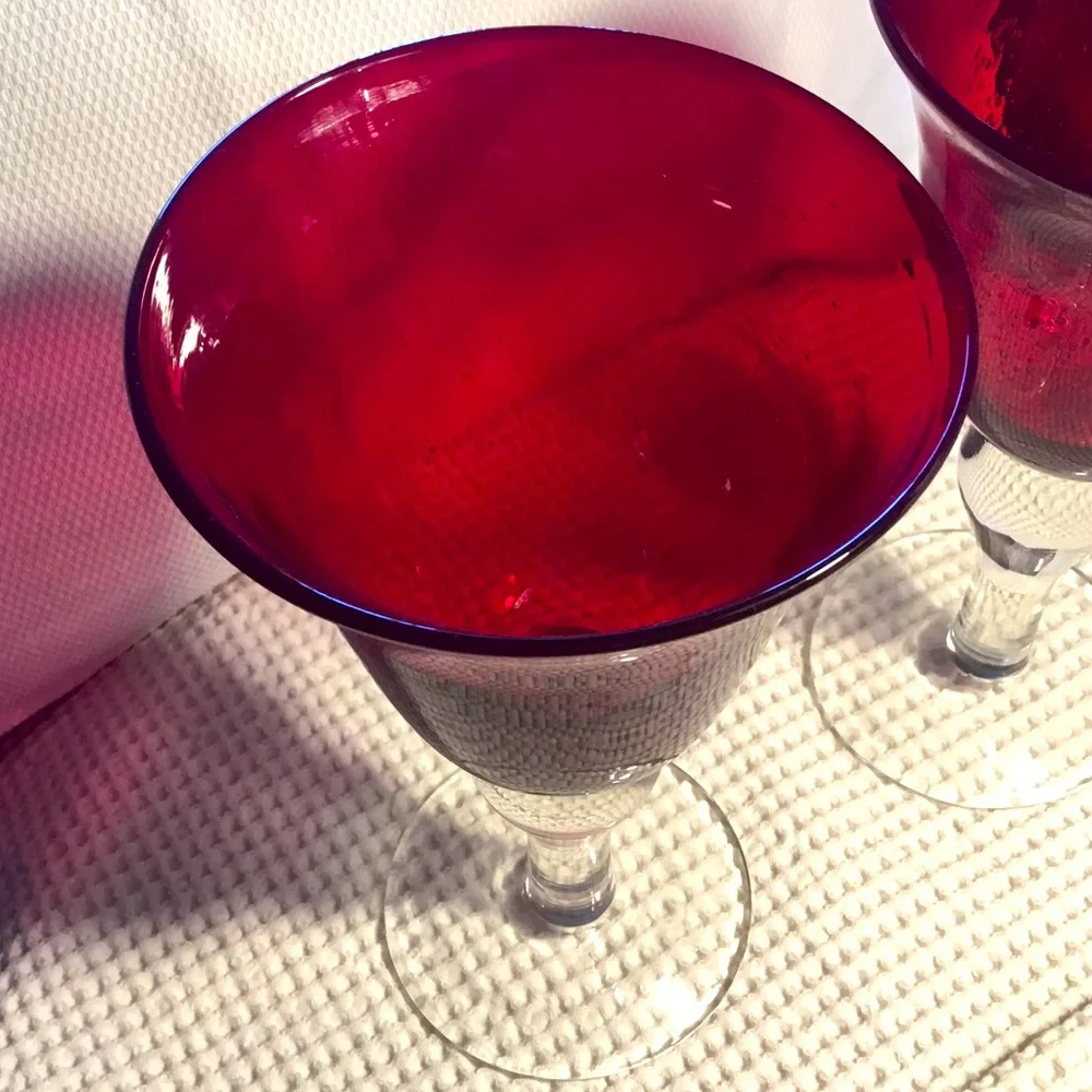 Artland Statue Ruby Wine Glasses - Set of (2)